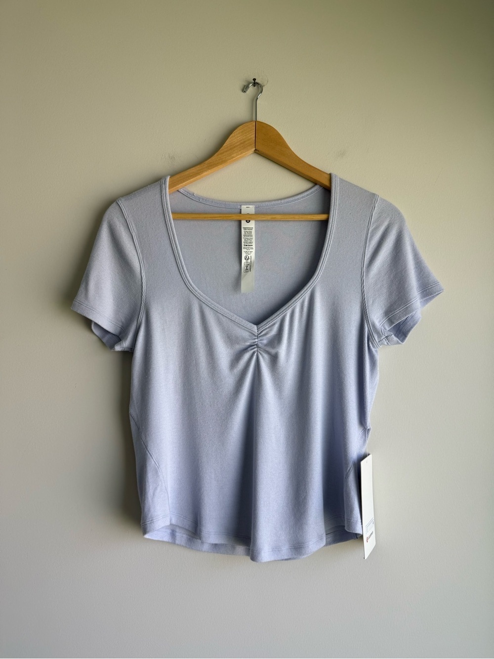 Lululemon NWT Hold Tight Sweetheart Short Sleeve Ribbed Modal Top Size 10 - Picture 2 of 7